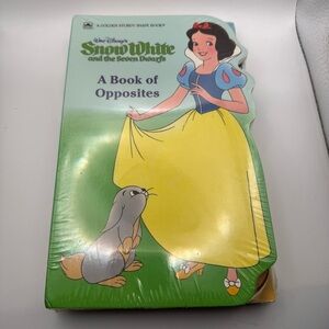 Vintage Disney Snow White Pooh Mickey Donald Golden Sturdy Shape Book LOT 4 New